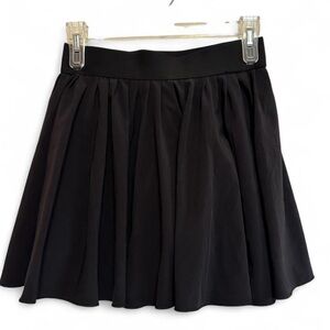 Aritzia TNA action Black Mini Skirt